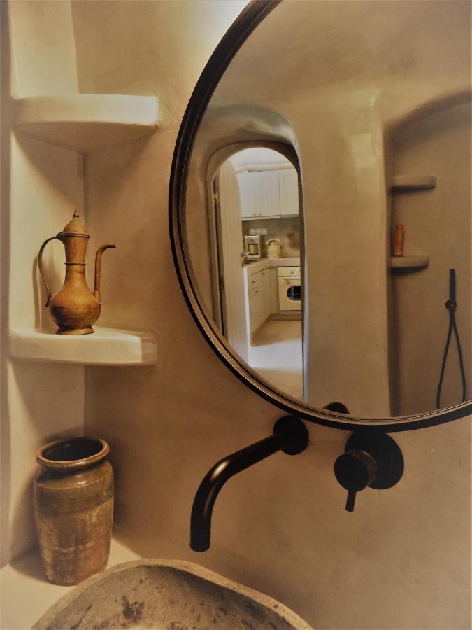 Imarkellis Santorini Pyrgos Kallistis Bagian luar foto