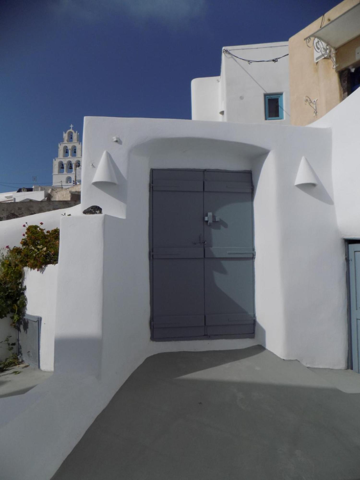 Imarkellis Santorini Pyrgos Kallistis Bagian luar foto