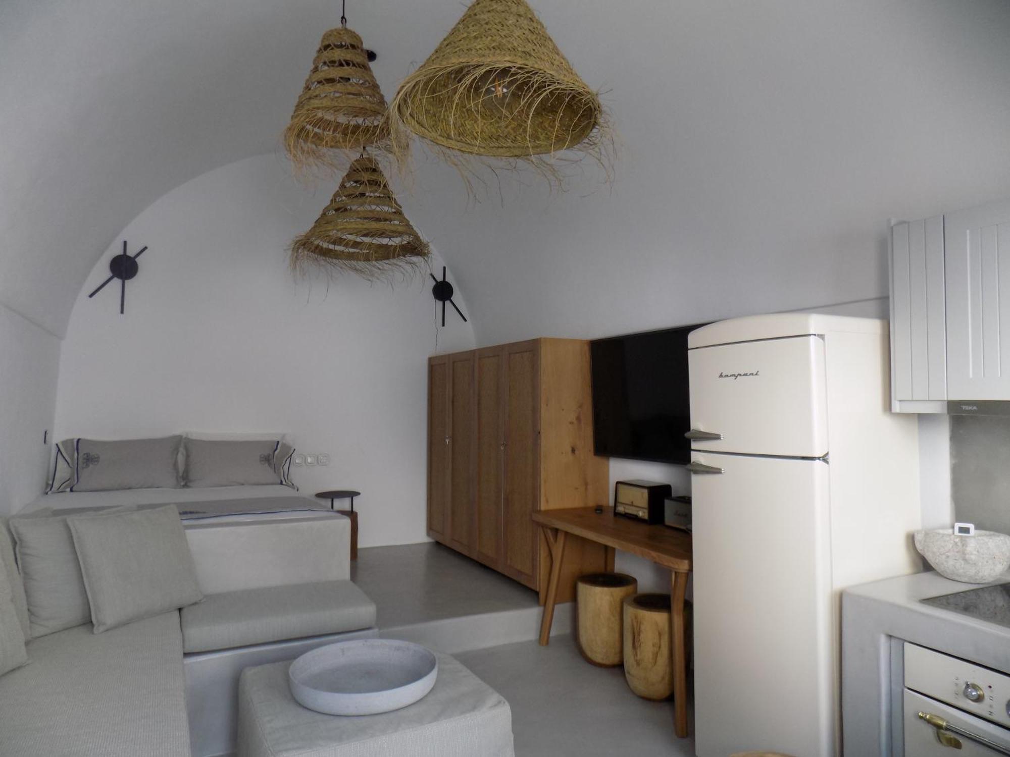 Imarkellis Santorini Pyrgos Kallistis Bagian luar foto