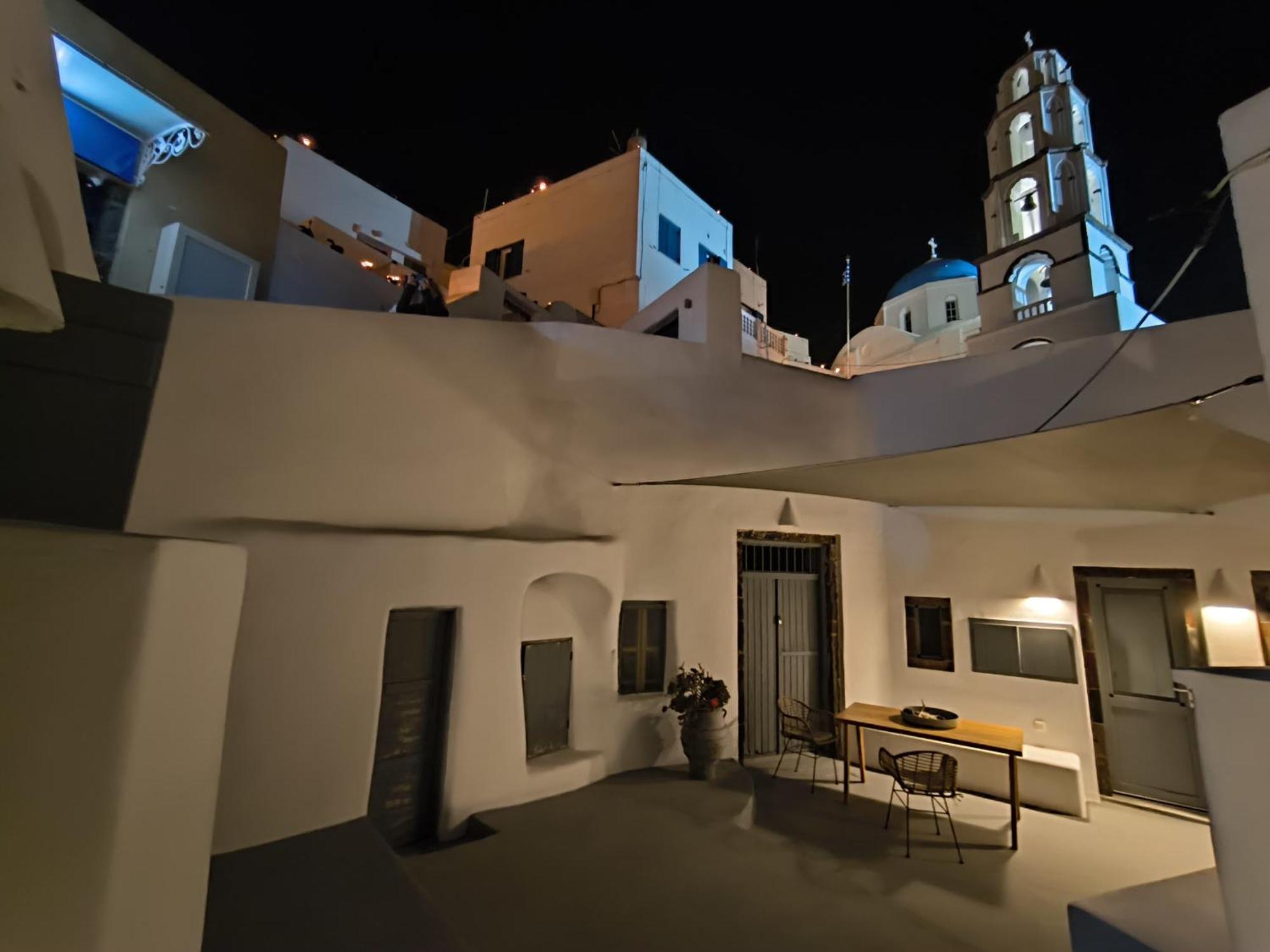 Imarkellis Santorini Pyrgos Kallistis Bagian luar foto