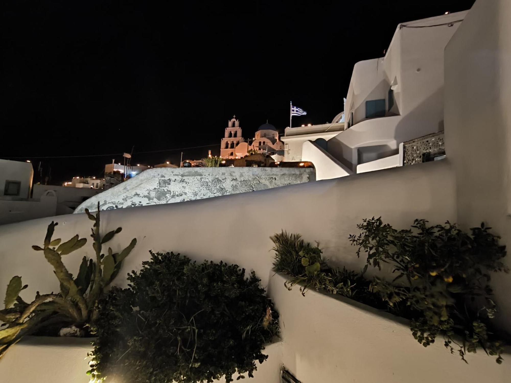 Imarkellis Santorini Pyrgos Kallistis Bagian luar foto
