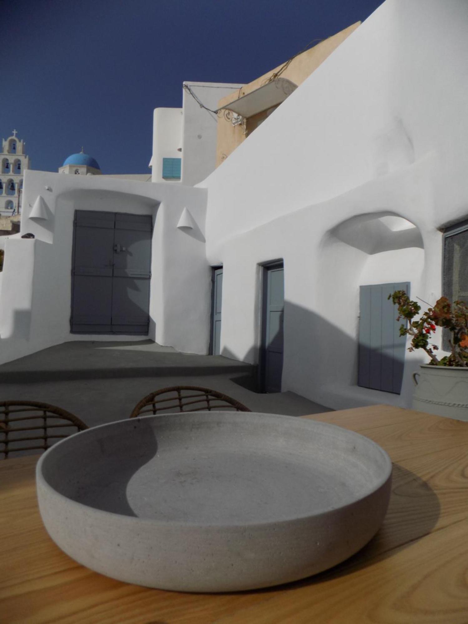 Imarkellis Santorini Pyrgos Kallistis Bagian luar foto