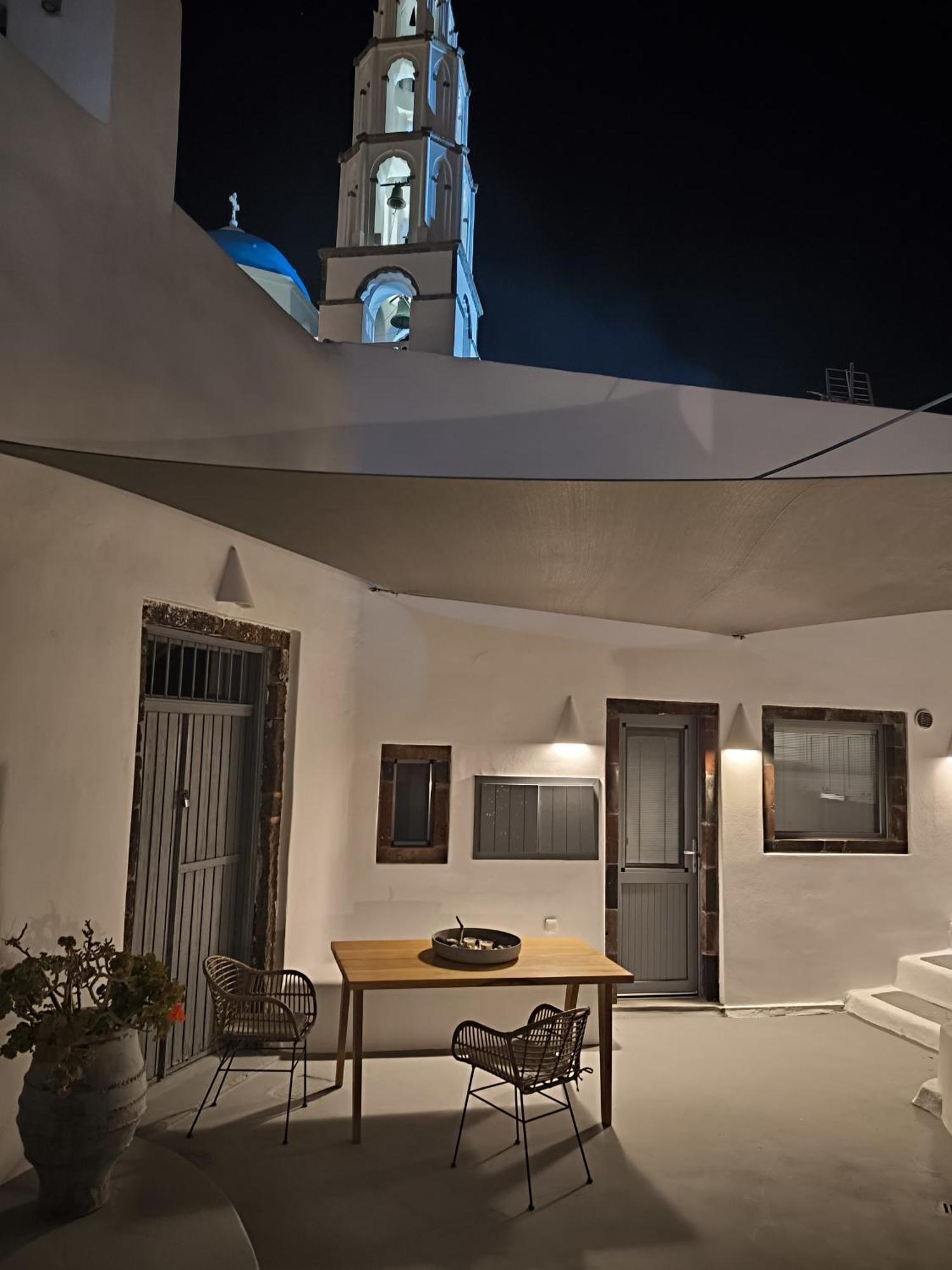 Imarkellis Santorini Pyrgos Kallistis Bagian luar foto