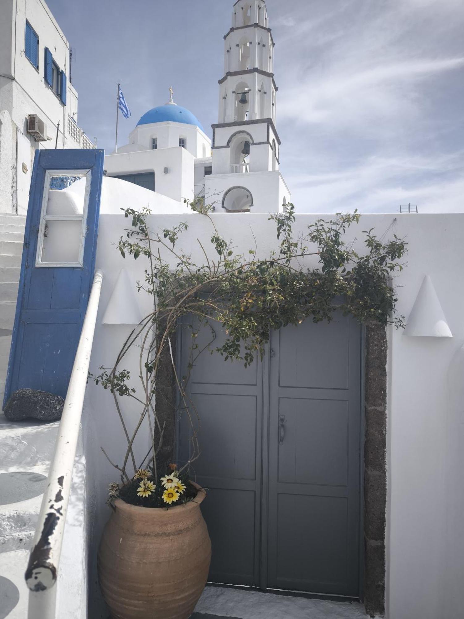 Imarkellis Santorini Pyrgos Kallistis Bagian luar foto